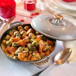 Staub 24 Oz Round Covered Braiser | Graphite Grey 7 Staub 24 Oz Round Covered Braiser | Graphite Grey -Kitchen Supplies 000011012