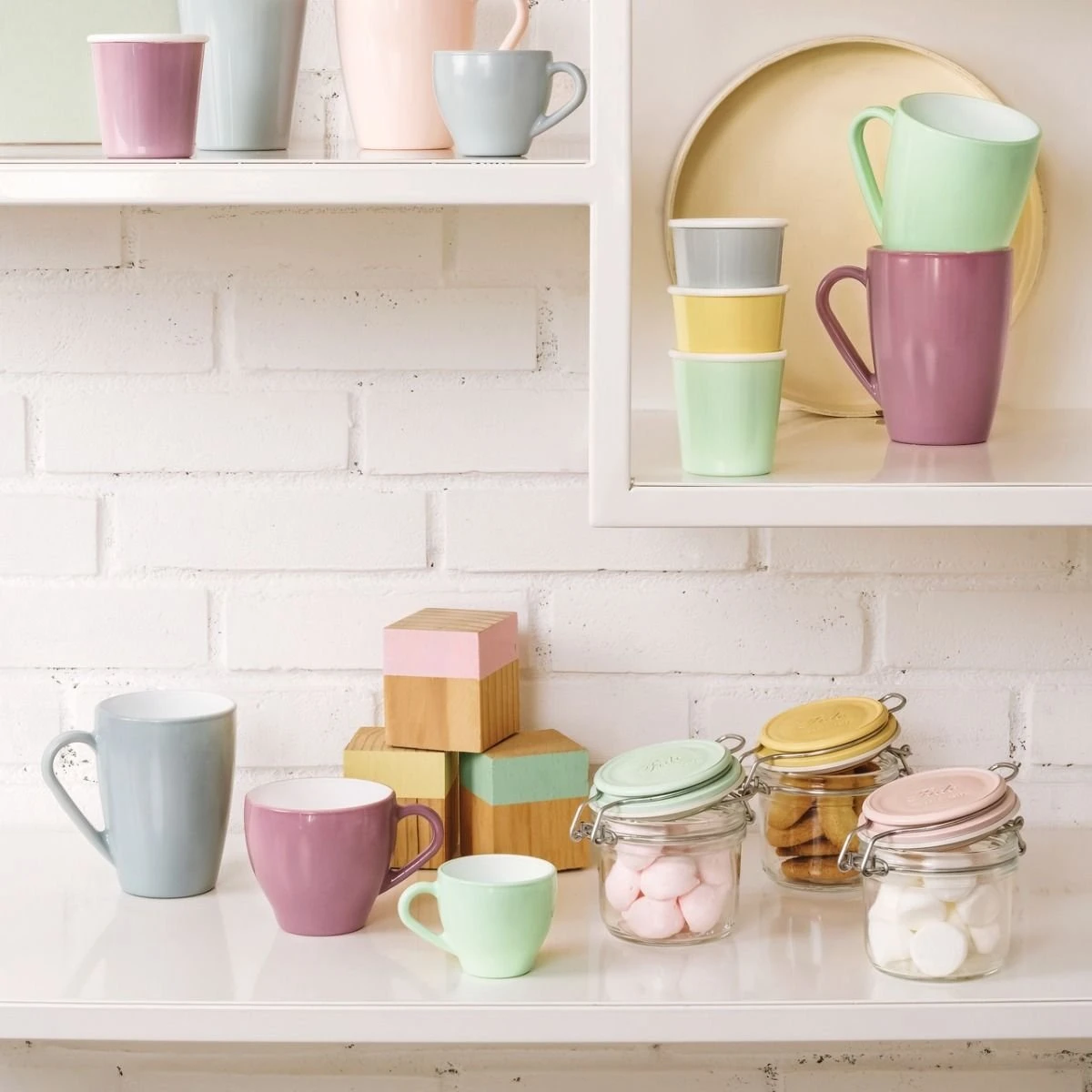 Bormioli Rocco 6.75oz Swing Top Fido Jar | Pink Top 2 Bormioli Rocco 6.75oz Swing Top Fido Jar | Pink Top - Image 2