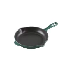 Le Creuset 9" Classic Skillet | Artichaut