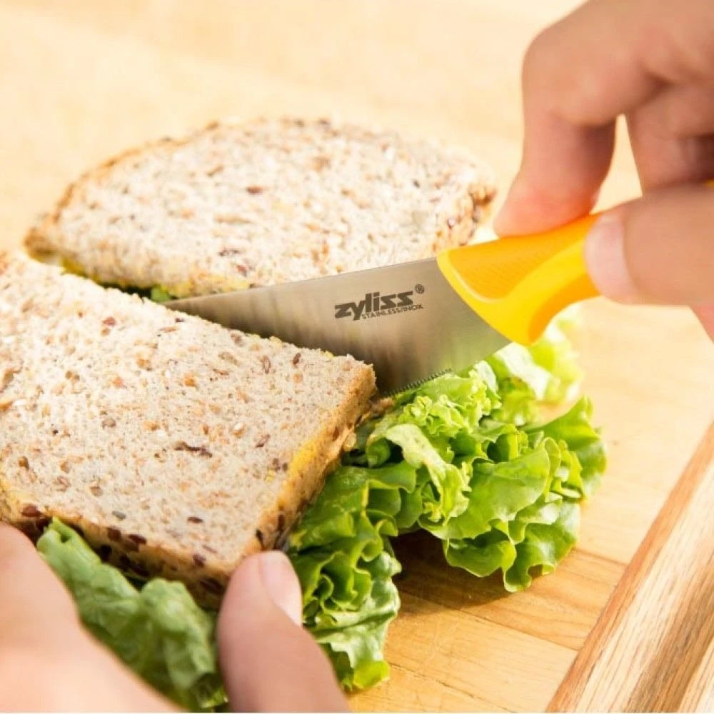 Zyliss 4" Sandwich Knife & Condiment Spreader | Orange 2 Zyliss 4" Sandwich Knife & Condiment Spreader | Orange - Image 2