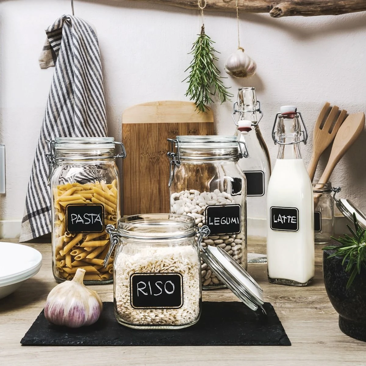 Bormioli Rocco 33.75oz Swing Top Glass Bottle With Chalkboard Label 2 Bormioli Rocco 33.75oz Swing Top Glass Bottle With Chalkboard Label - Image 2