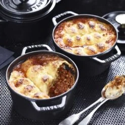 Staub 1.25 Qt. Round Cocotte/Dutch Oven | Graphite Grey 6 Staub 1.25 Qt. Round Cocotte/Dutch Oven | Graphite Grey -Kitchen Supplies 40509 476 2 1