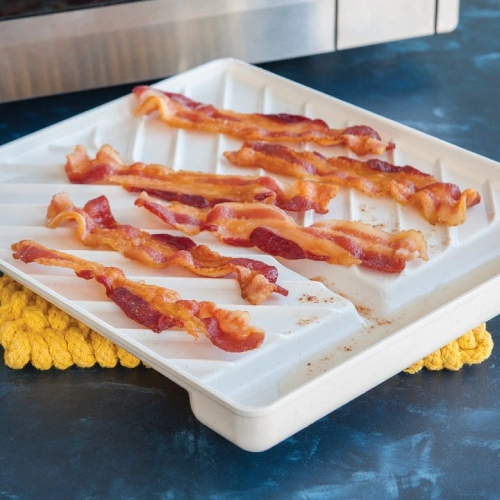 Nordic Ware Large Slanted Bacon Tray 2 Nordic Ware Large Slanted Bacon Tray - Image 2