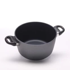 Swiss Diamond | HD Soup Pot With Lid - 9.5" (5.5 Qt.) 7 Swiss Diamond | HD Soup Pot With Lid - 9.5" (5.5 Qt.) -Kitchen Supplies 6124c 3 2017 10 27 20 11 39 utc