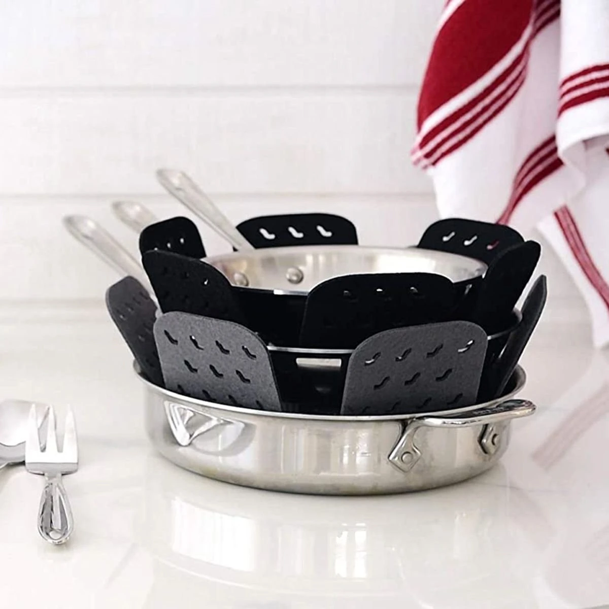 All-Clad Cookware Protectors (3-pack) | Black Pewter 3 All-Clad Cookware Protectors (3-pack) | Black Pewter - Image 3