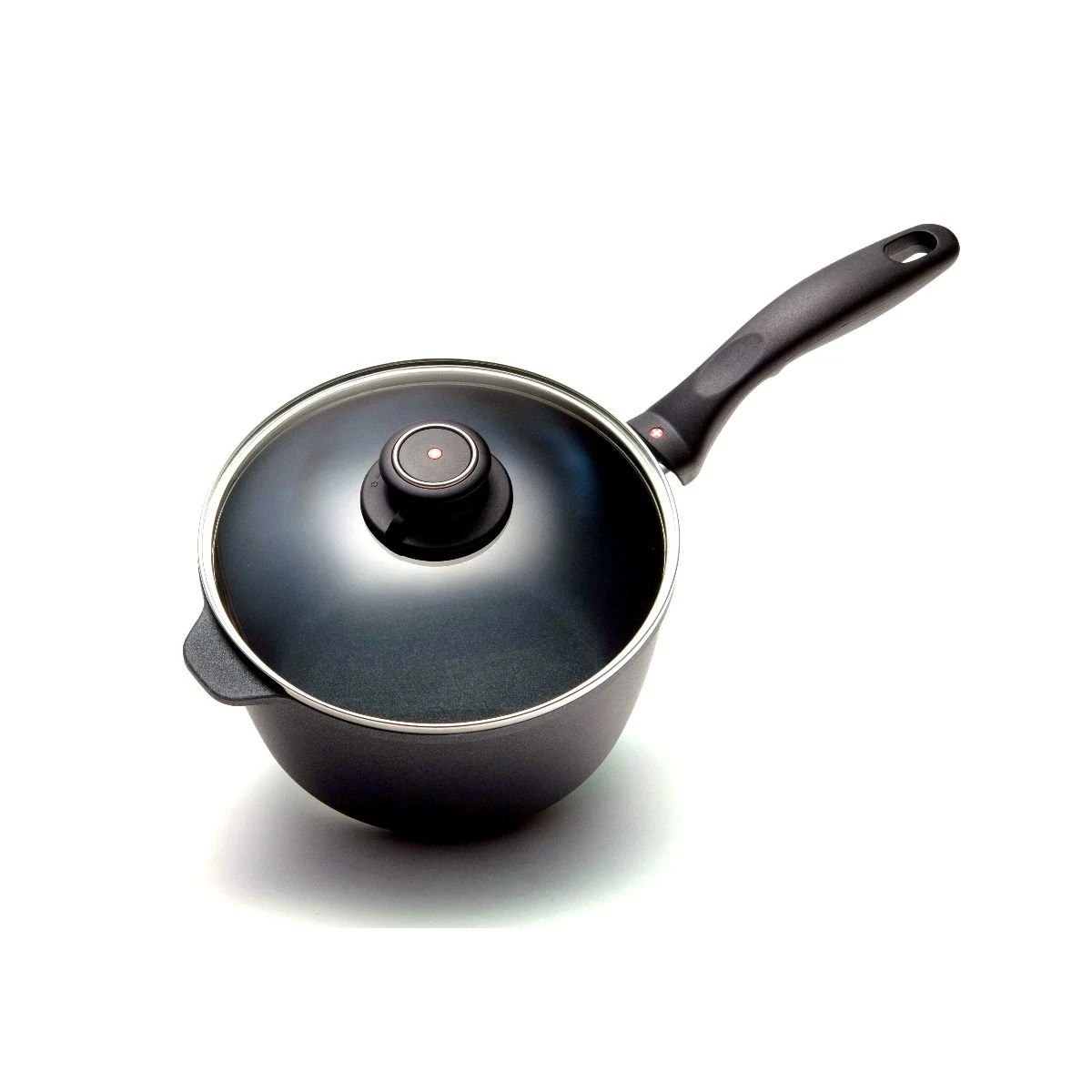 Swiss Diamond | HD Sauce Pan With Lid - 7" (2.2 Qt.) 1 Swiss Diamond | HD Sauce Pan With Lid - 7" (2.2 Qt.)