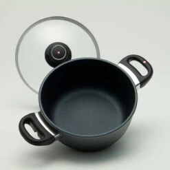 Swiss Diamond | HD Casserole With Lid - 8" (2.3 Qt.) -Kitchen Supplies 6820c japan 2017 10 27 20 11 39 utc