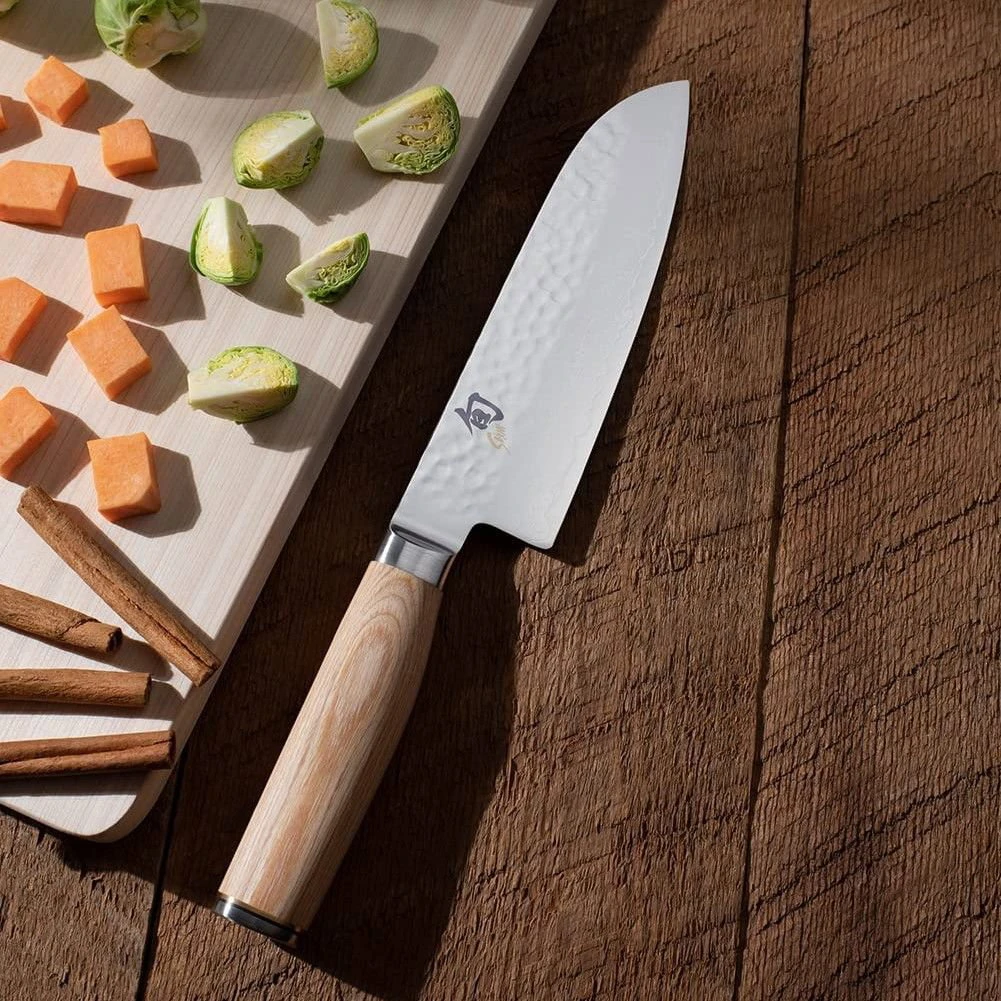 Shun Premier Blond 7" Santoku Knife 4 Shun Premier Blond 7" Santoku Knife - Image 4