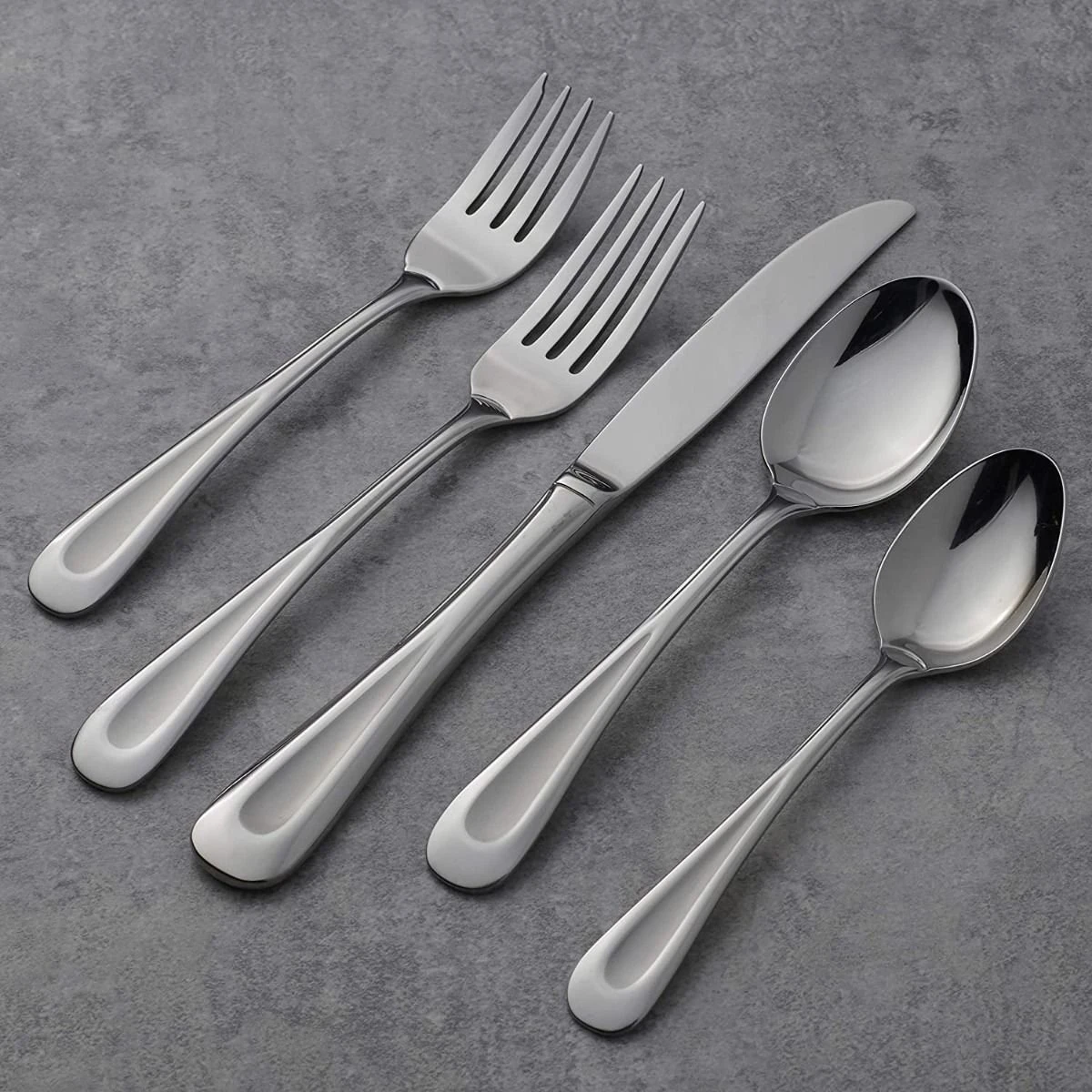 Oneida Brushed Satin Stainless Steel 45-Piece Flatware Set | Sand Dune 3 Oneida Brushed Satin Stainless Steel 45-Piece Flatware Set | Sand Dune - Image 3