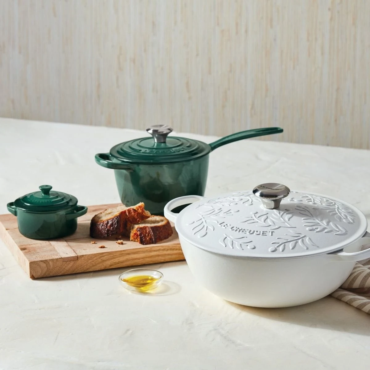 Le Creuset 1.75 Qt. Signature Enameled Cast Iron Saucepan With Stainless Steel Knob | Artichaut 6 Le Creuset 1.75 Qt. Signature Enameled Cast Iron Saucepan With Stainless Steel Knob | Artichaut - Image 6