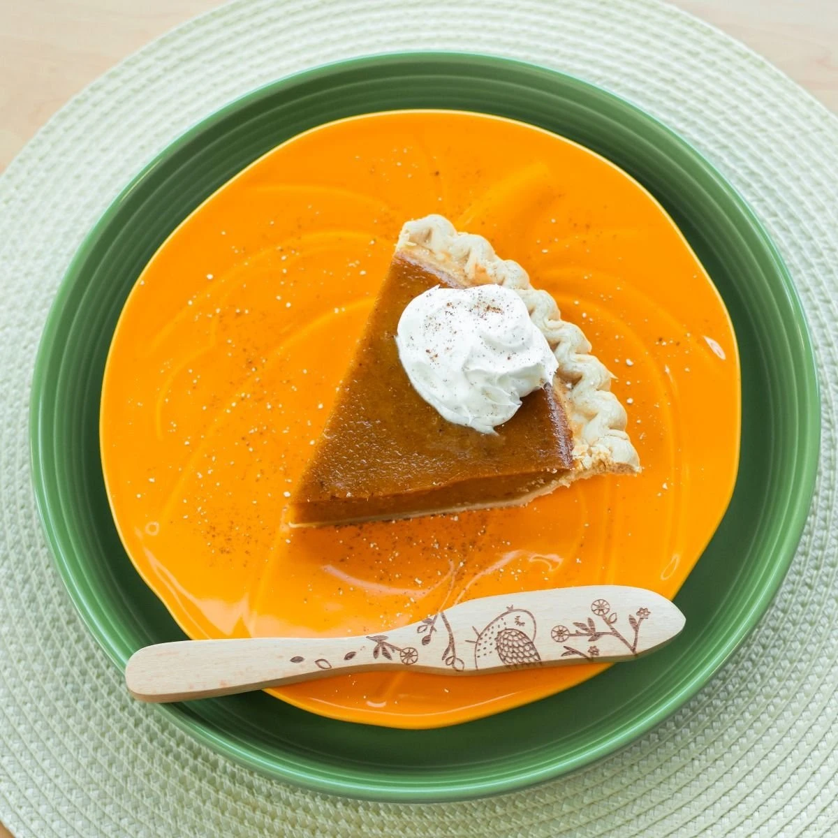 Fiesta® Pumpkin Pie Set For 8 | Fall Forest 4 Fiesta® Pumpkin Pie Set For 8 | Fall Forest - Image 4