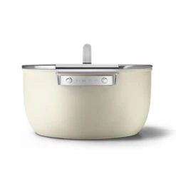 SMEG 8 Qt. Nonstick Casserole Dish With Lid | Cream -Kitchen Supplies ckfc2611crm 5