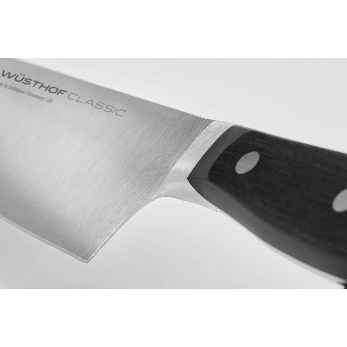 Wusthof Classic 7" Nakiri Knife | Hollow Edge 3 Wusthof Classic 7" Nakiri Knife | Hollow Edge - Image 3