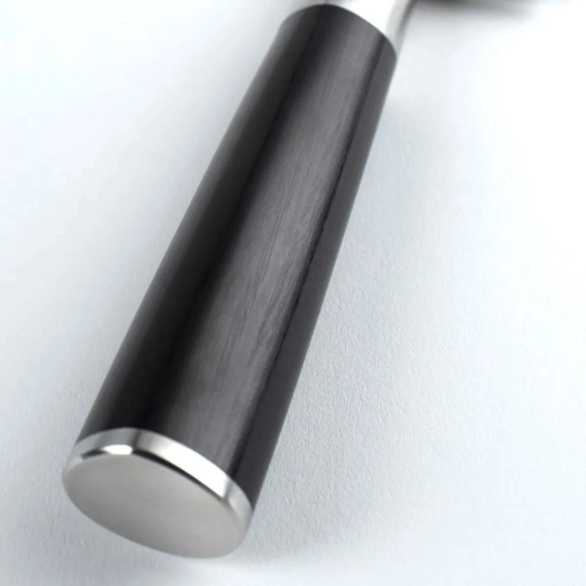 Shun Classic 5.5" Santoku Knife 3 Shun Classic 5.5" Santoku Knife - Image 3