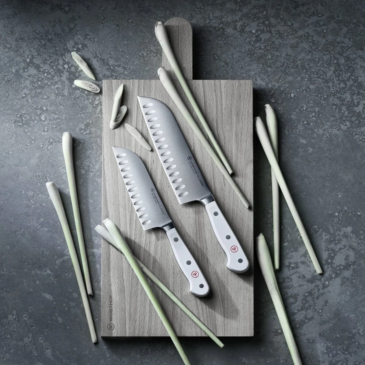 Wusthof Classic White 7" Santoku Knife | Hollow Edge 3 Wusthof Classic White 7" Santoku Knife | Hollow Edge - Image 3