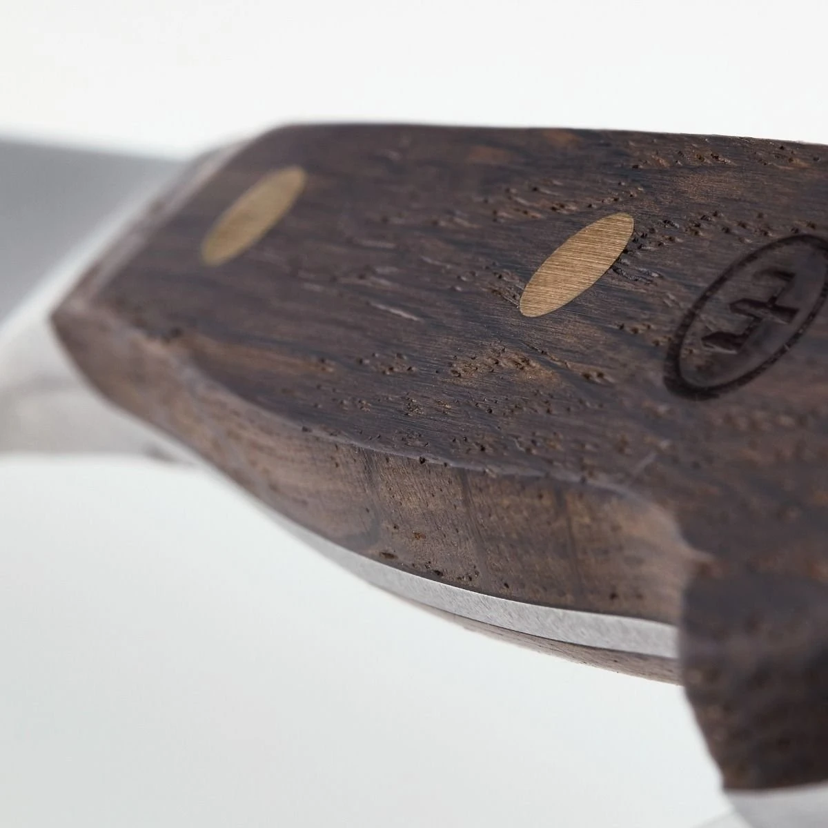 Wusthof Crafter 7" Santoku | Hollow Edge 4 Wusthof Crafter 7" Santoku | Hollow Edge - Image 4