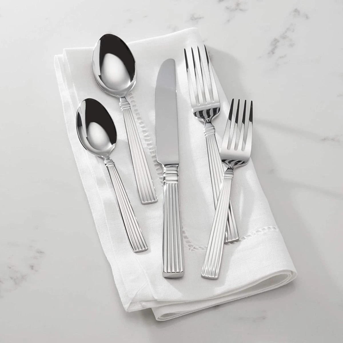 Reed & Barton Legacy Collection - 65 Pc Crescendo II Flatware Set 4 Reed & Barton Legacy Collection - 65 Pc Crescendo II Flatware Set - Image 4