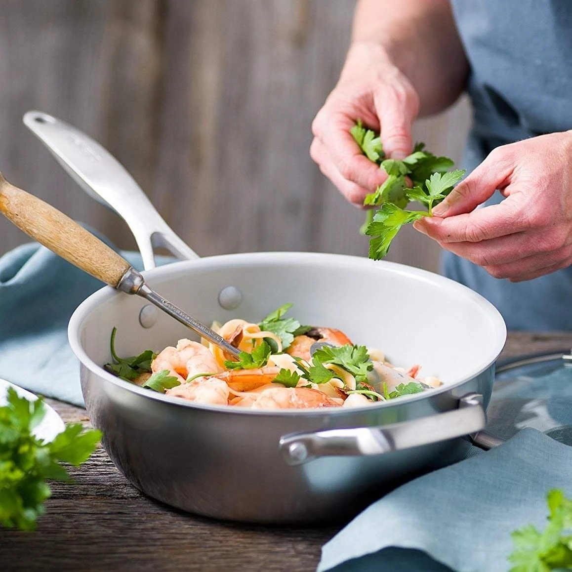 GreenPan Venice Pro Evershine 3.6-Quart Chef's Pan With Lid 2 GreenPan Venice Pro Evershine 3.6-Quart Chef's Pan With Lid - Image 2