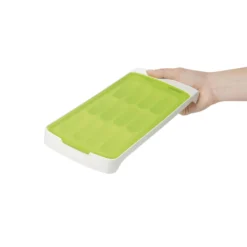 OXO Good Grips No-Spill Ice Stick Tray -Kitchen Supplies gg 11147700 4a
