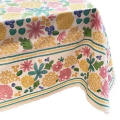 Mahogany USA Printed 60" X 90" Tablecloth | April