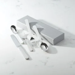 Reed & Barton 20-Piece Flatware Set | Marteau -Kitchen Supplies marteau3 1