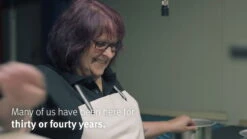 Fissler Universal Splatter Shield With Integrated Holder -Kitchen Supplies maxresdefault 51 12