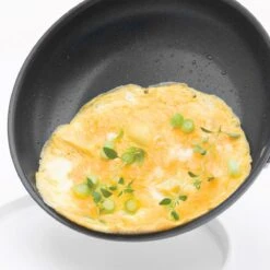 OXO 2-Piece Nonstick Fry Pans Set | 8" & 12" -Kitchen Supplies oxo 8in and 12in nonstick pan set lifestyle 2