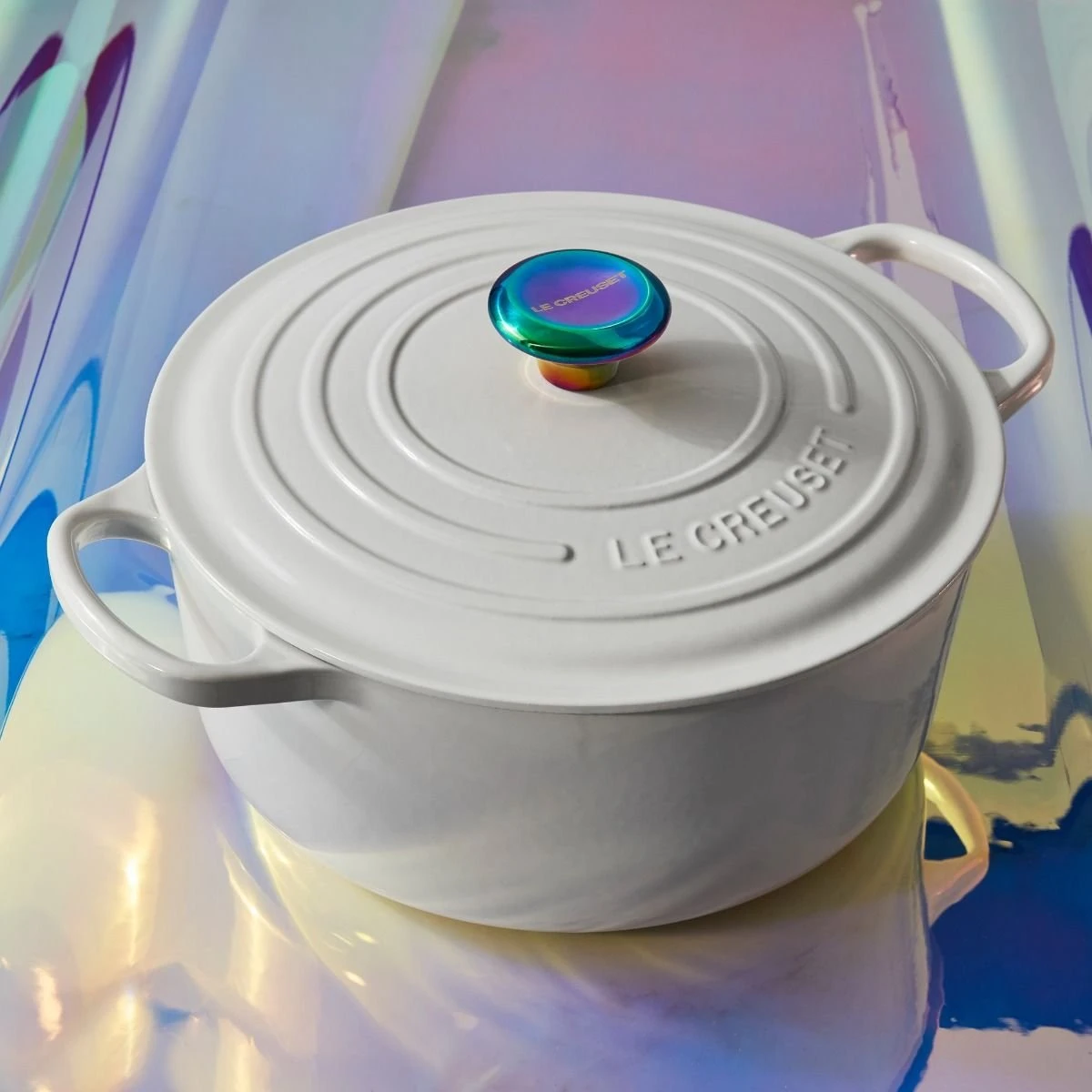 Le Creuset Signature Iridescent Knob | Large 5 Le Creuset Signature Iridescent Knob | Large - Image 5