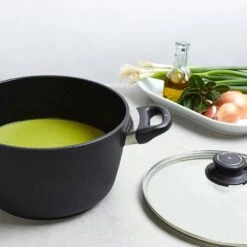 Swiss Diamond | XD Soup Pot With Lid - 9.5" (5.5 Quart) 6 Swiss Diamond | XD Soup Pot With Lid - 9.5" (5.5 Quart) -Kitchen Supplies sd soup pot 1