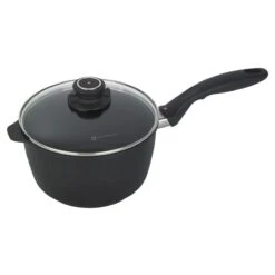 Swiss Diamond | XD Sauce Pan With Lid - 8" (3.2 Quart)
